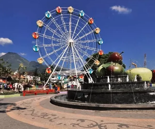 alun alun kota batu